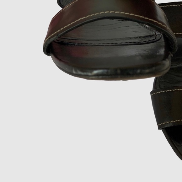 VINTAGE BLACK PRADA SLIP ON SLIDES LEATHER SANDALS WITH SILVER BUCKLE - Picture 15 of 16